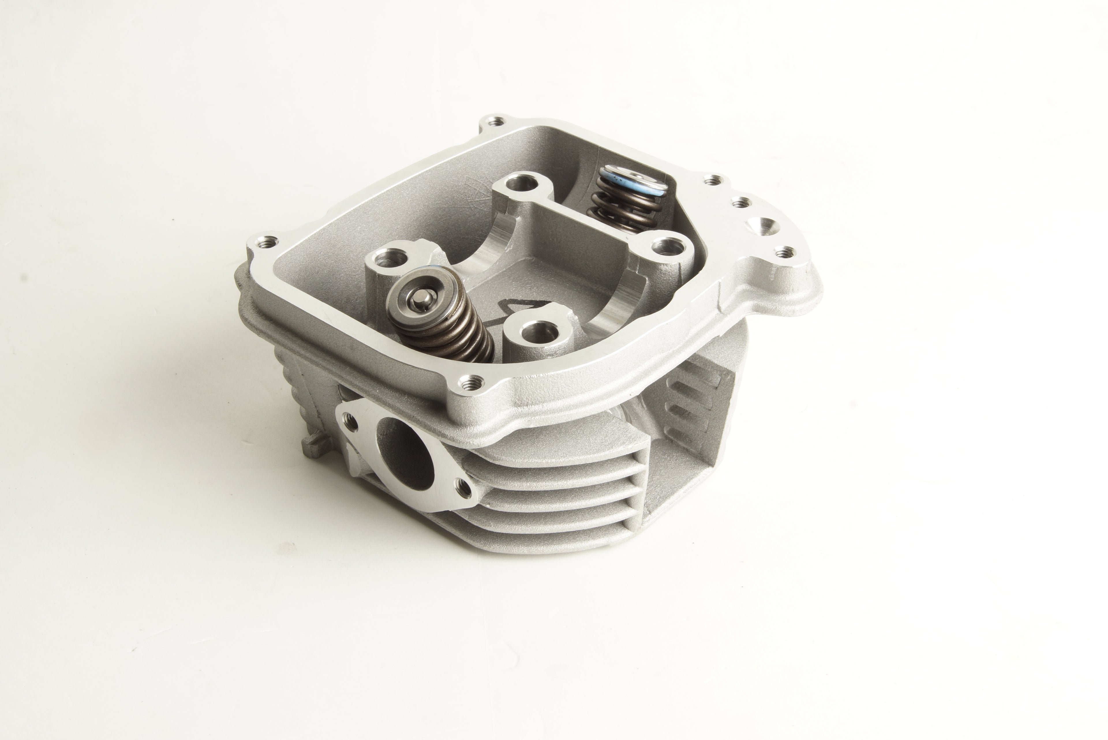 OEM NEW cylinder head for Polaris RZR 170 RZR170 EFI & AEON Cobra 180